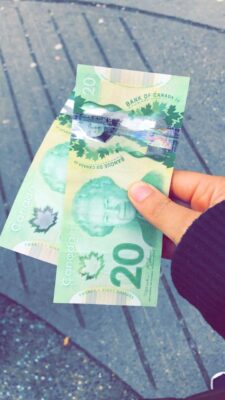 Purchase Canadian Dollar 20 Notes Ontario