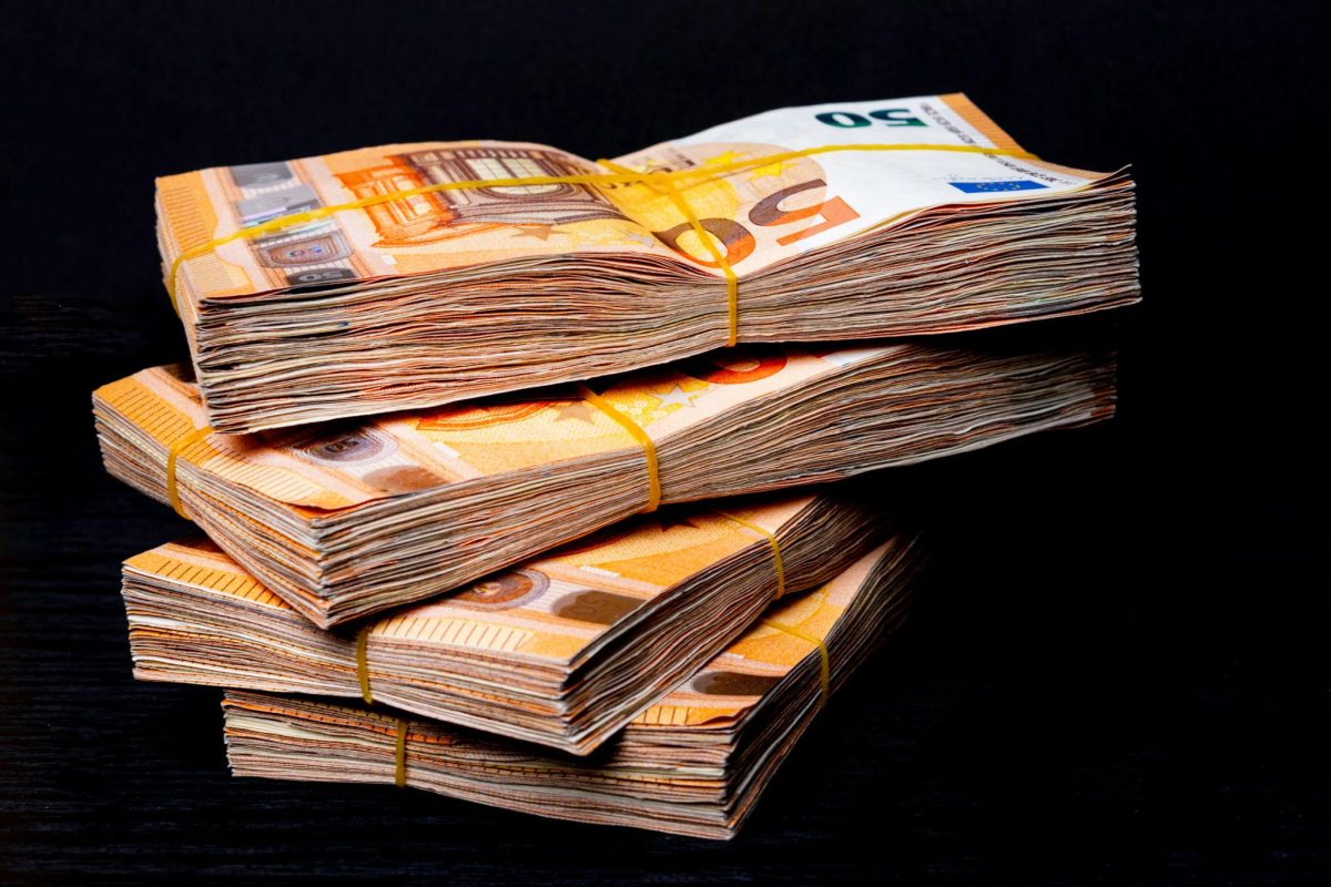 the money vendor