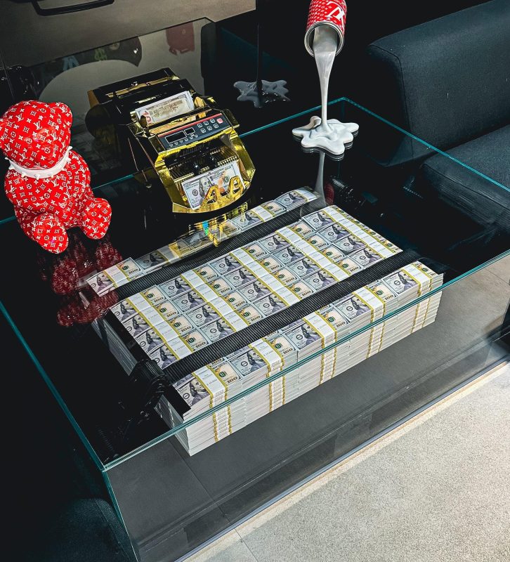 the money vendor